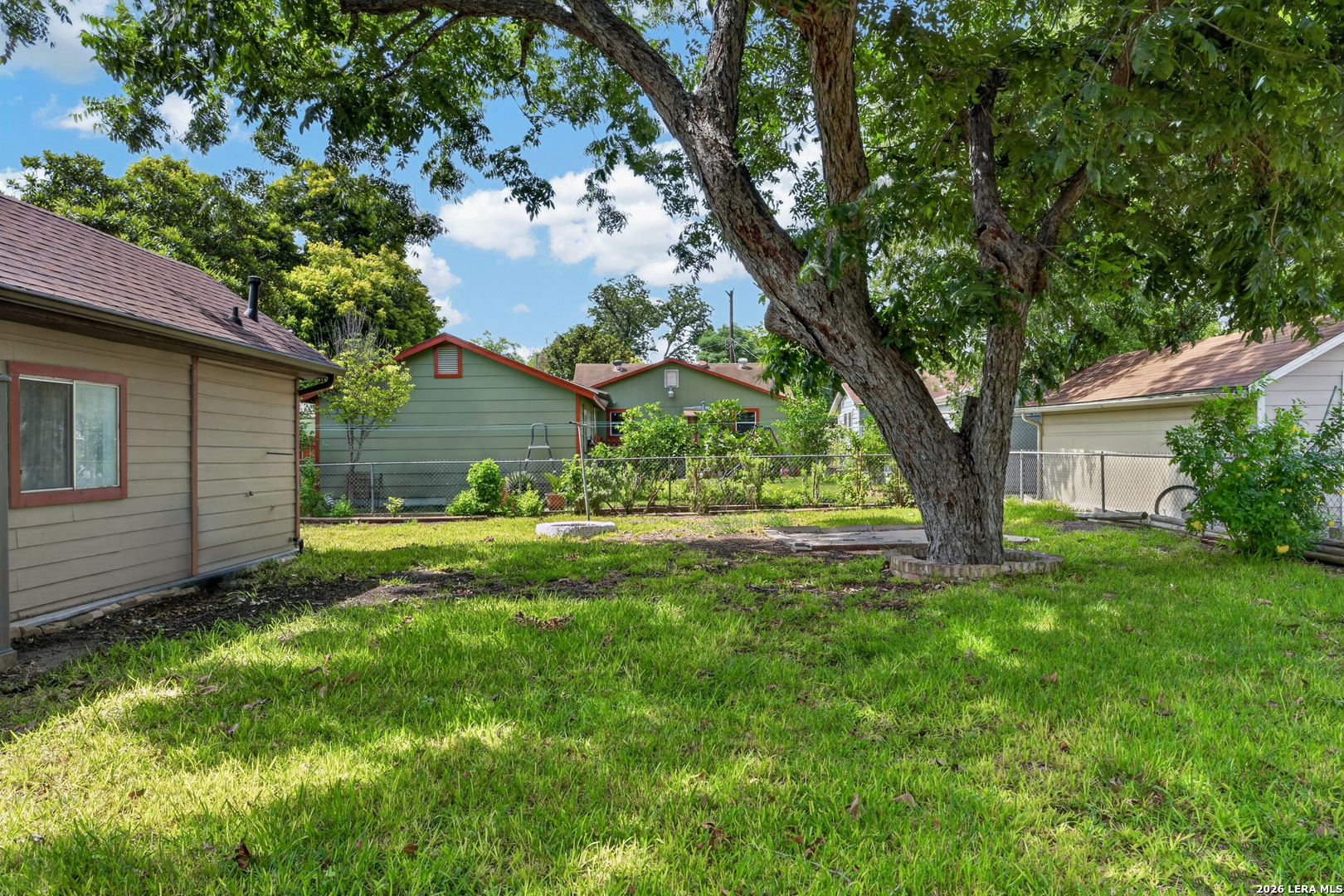 1322 W Malone San Antonio TX 78225