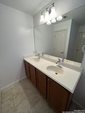 10909 Charreada Trail San Antonio TX 78245