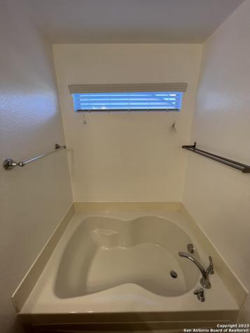 10909 Charreada Trail San Antonio TX 78245