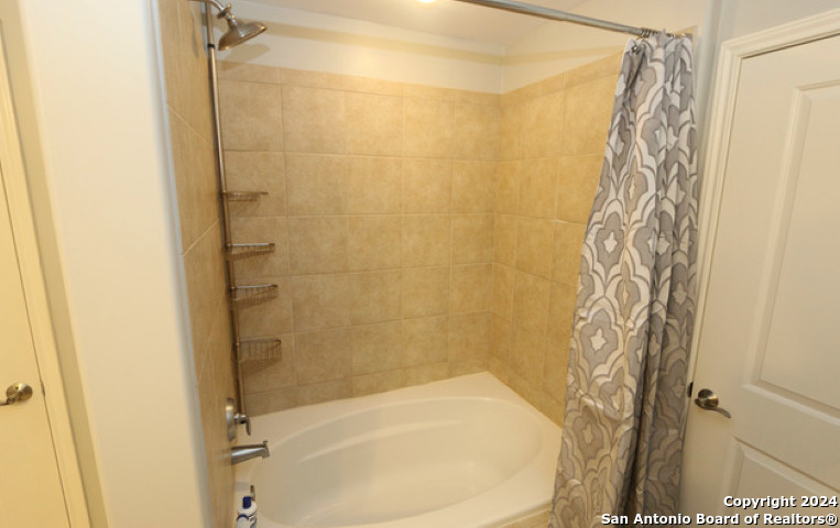 215 Center Street San Antonio TX 78202