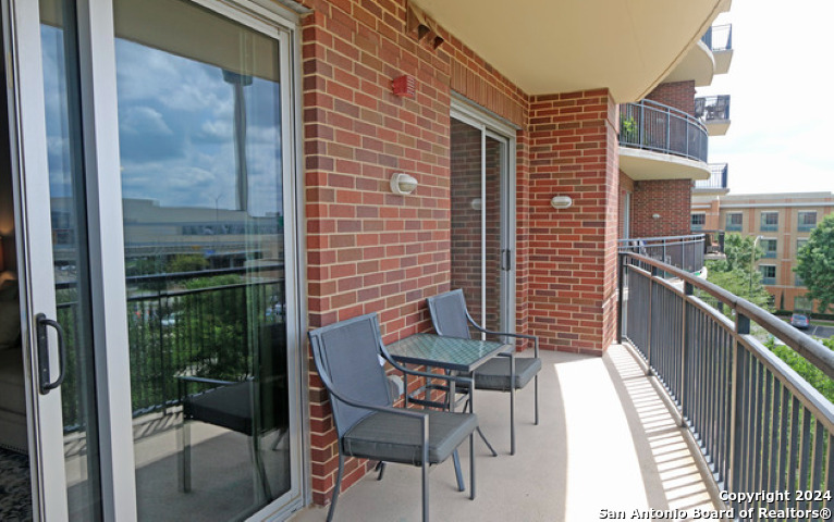 215 Center Street San Antonio TX 78202