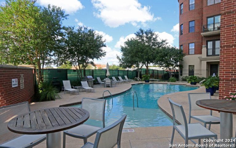 215 Center Street San Antonio TX 78202