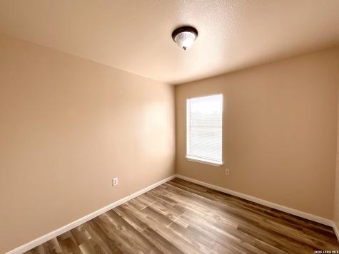 6911 Hallie Ridge San Antonio TX 78227