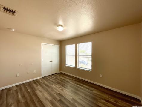 6911 Hallie Ridge San Antonio TX 78227