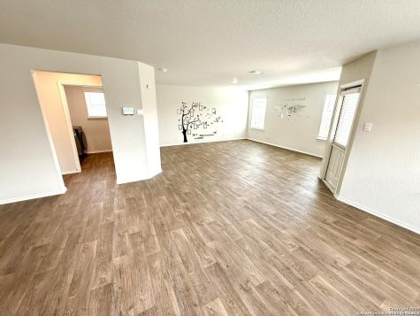 6814 Rondo Measure San Antonio TX 78252