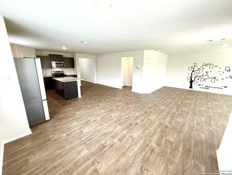 6814 Rondo Measure San Antonio TX 78252