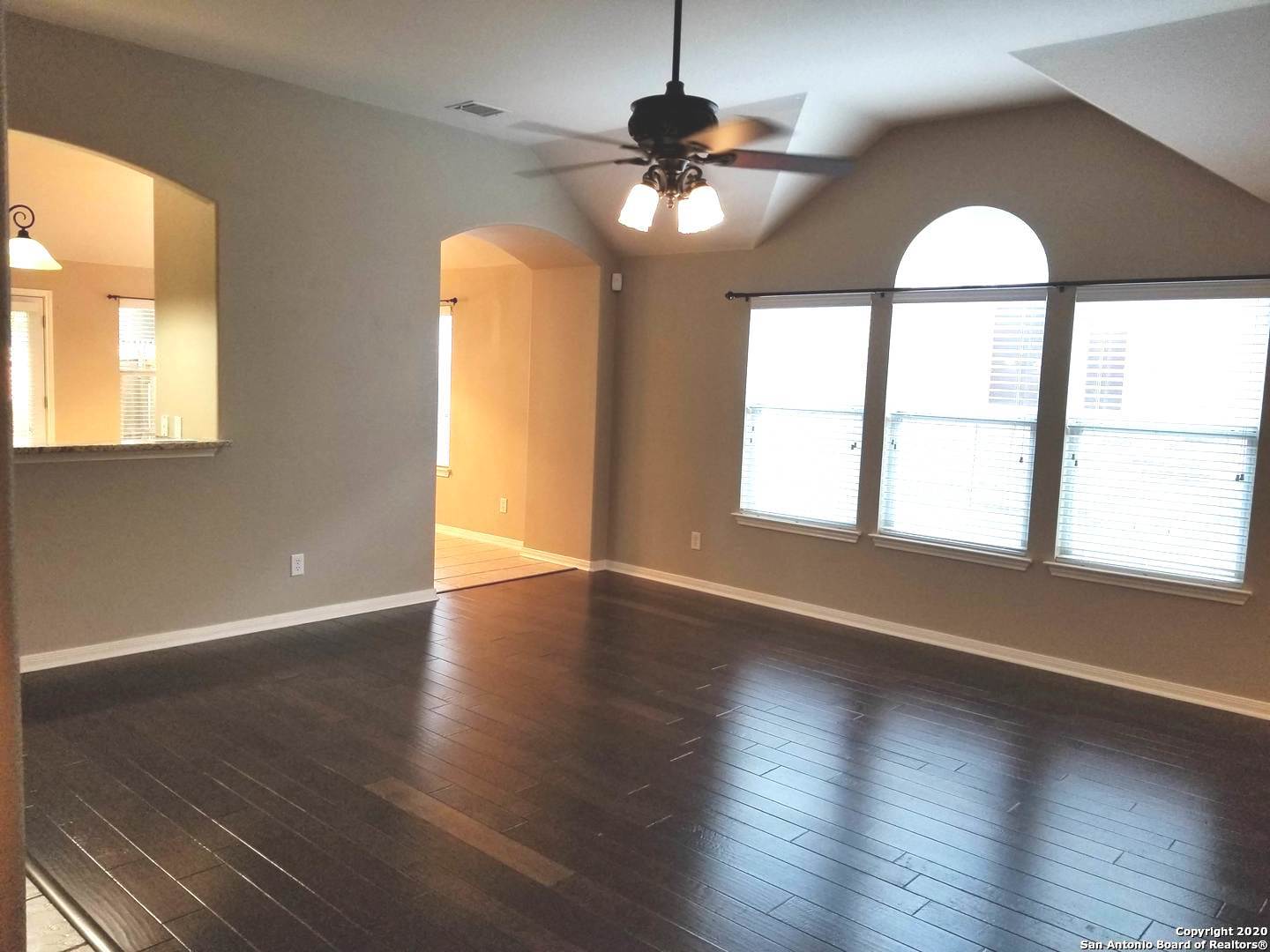 533 Thoreau Trail Schertz TX 78154