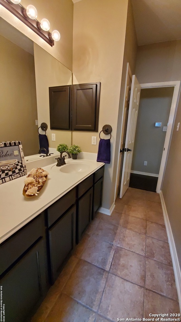 533 Thoreau Trail Schertz TX 78154