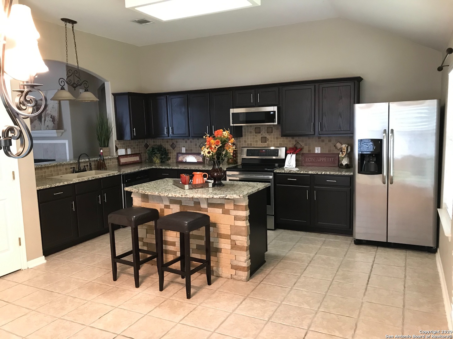 533 Thoreau Trail Schertz TX 78154