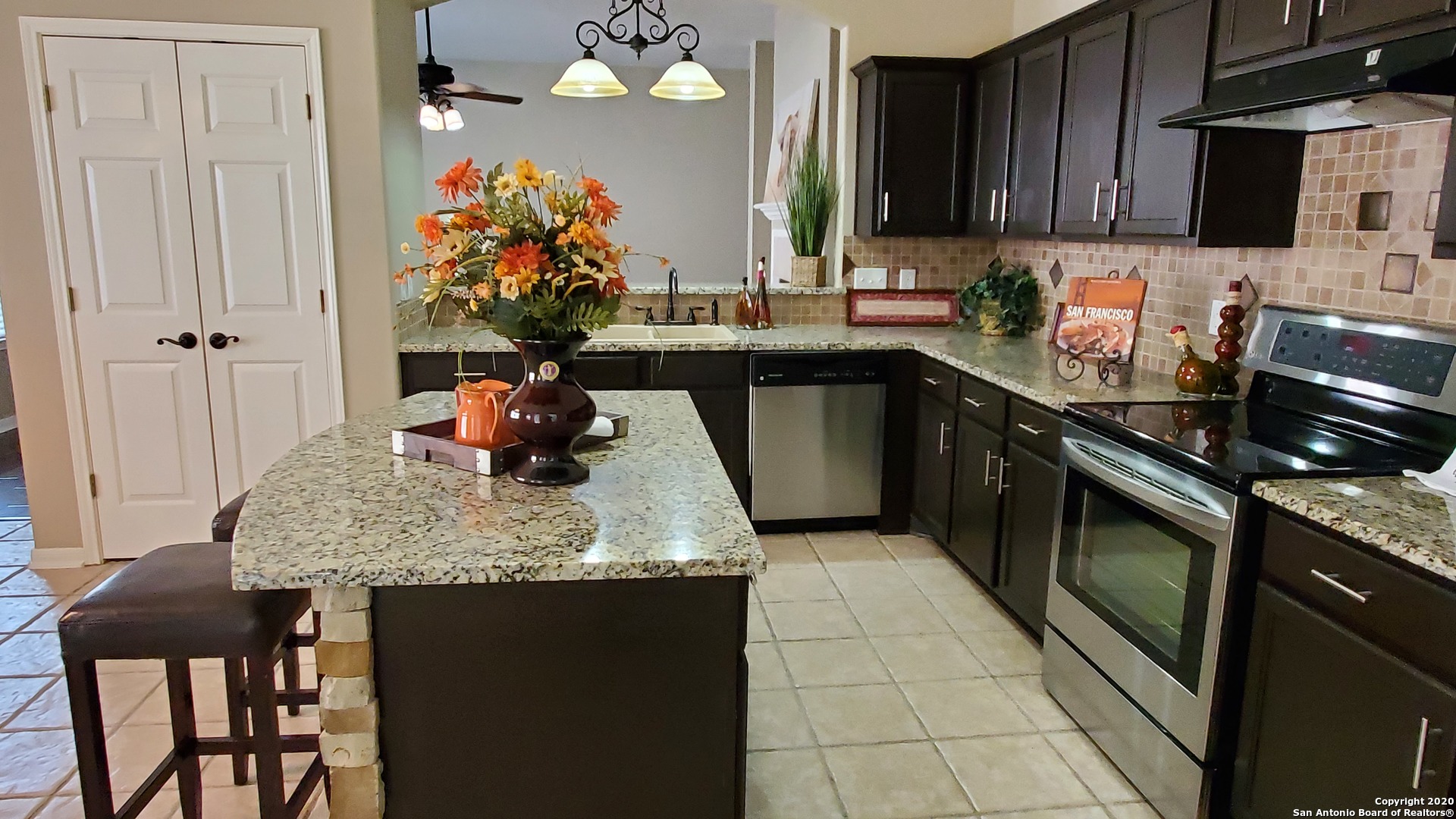 533 Thoreau Trail Schertz TX 78154