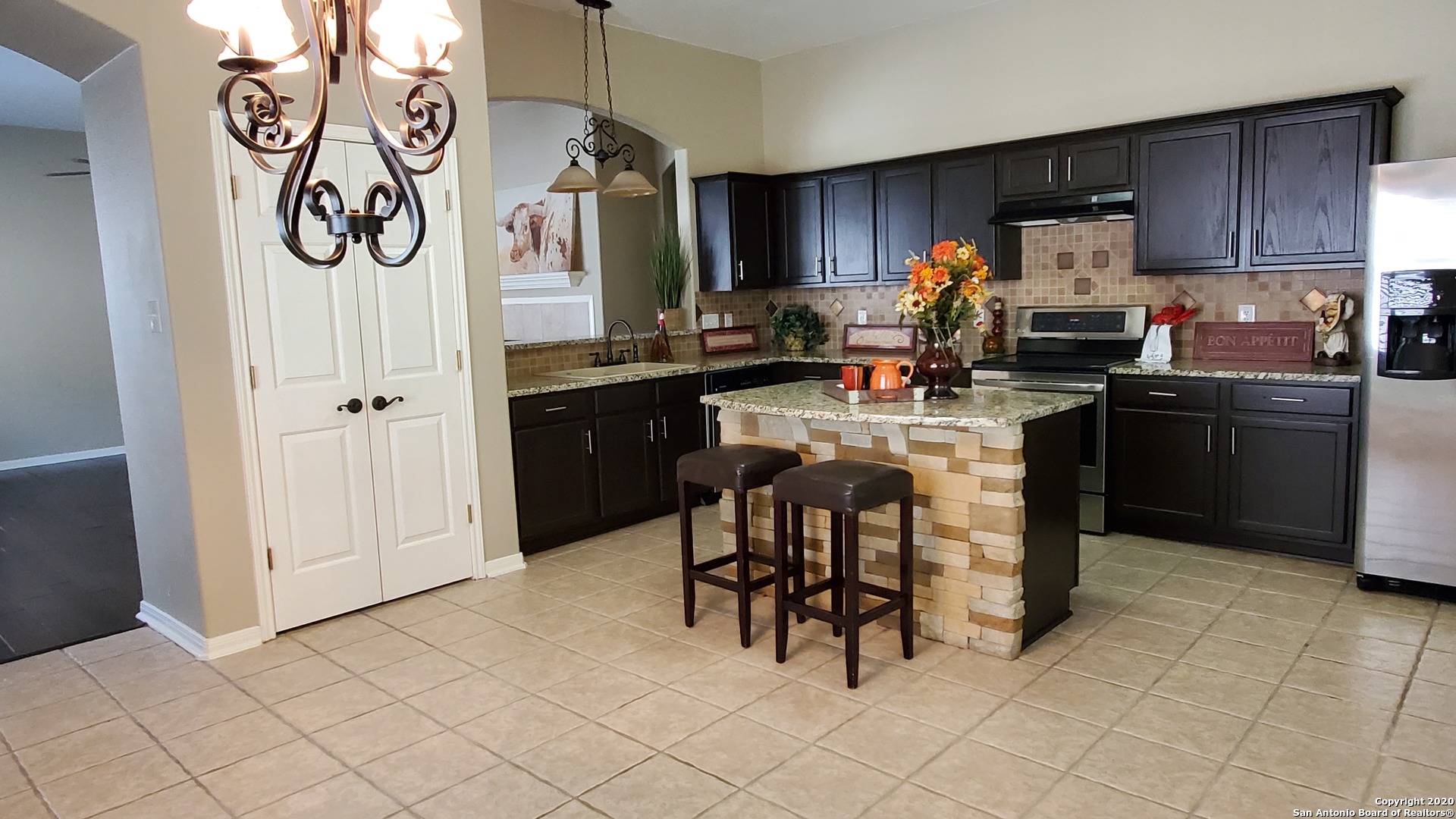 533 Thoreau Trail Schertz TX 78154