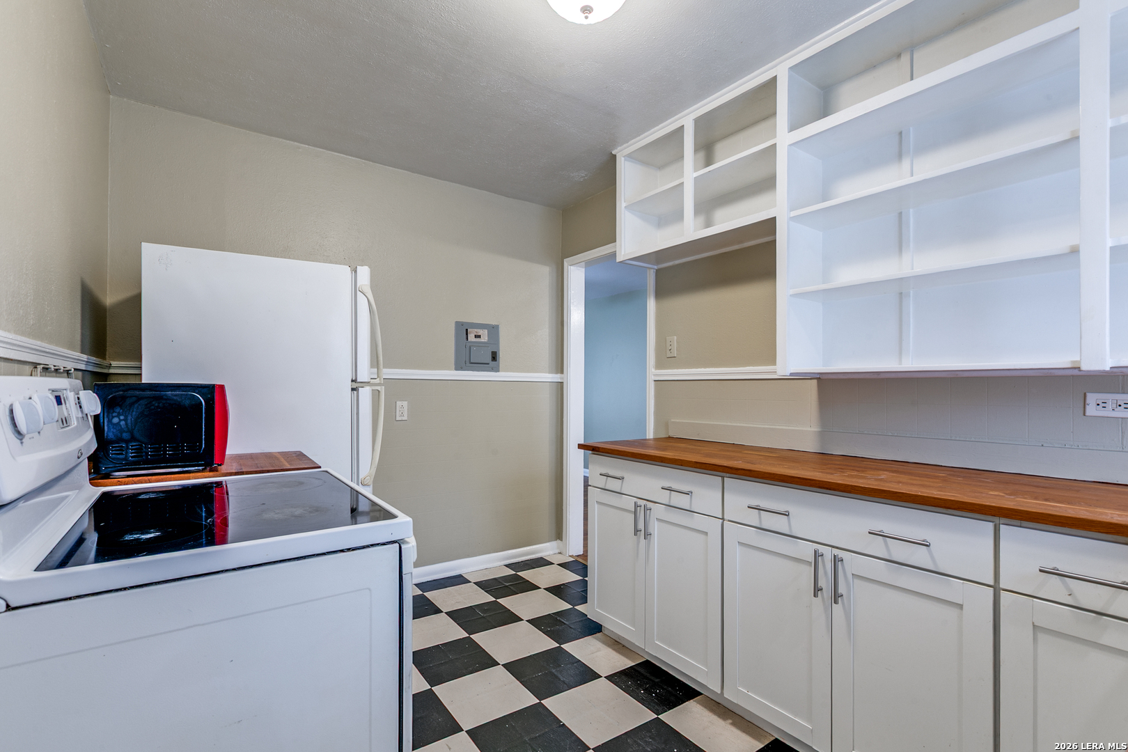 229 Natalen Avenue San Antonio TX 78209