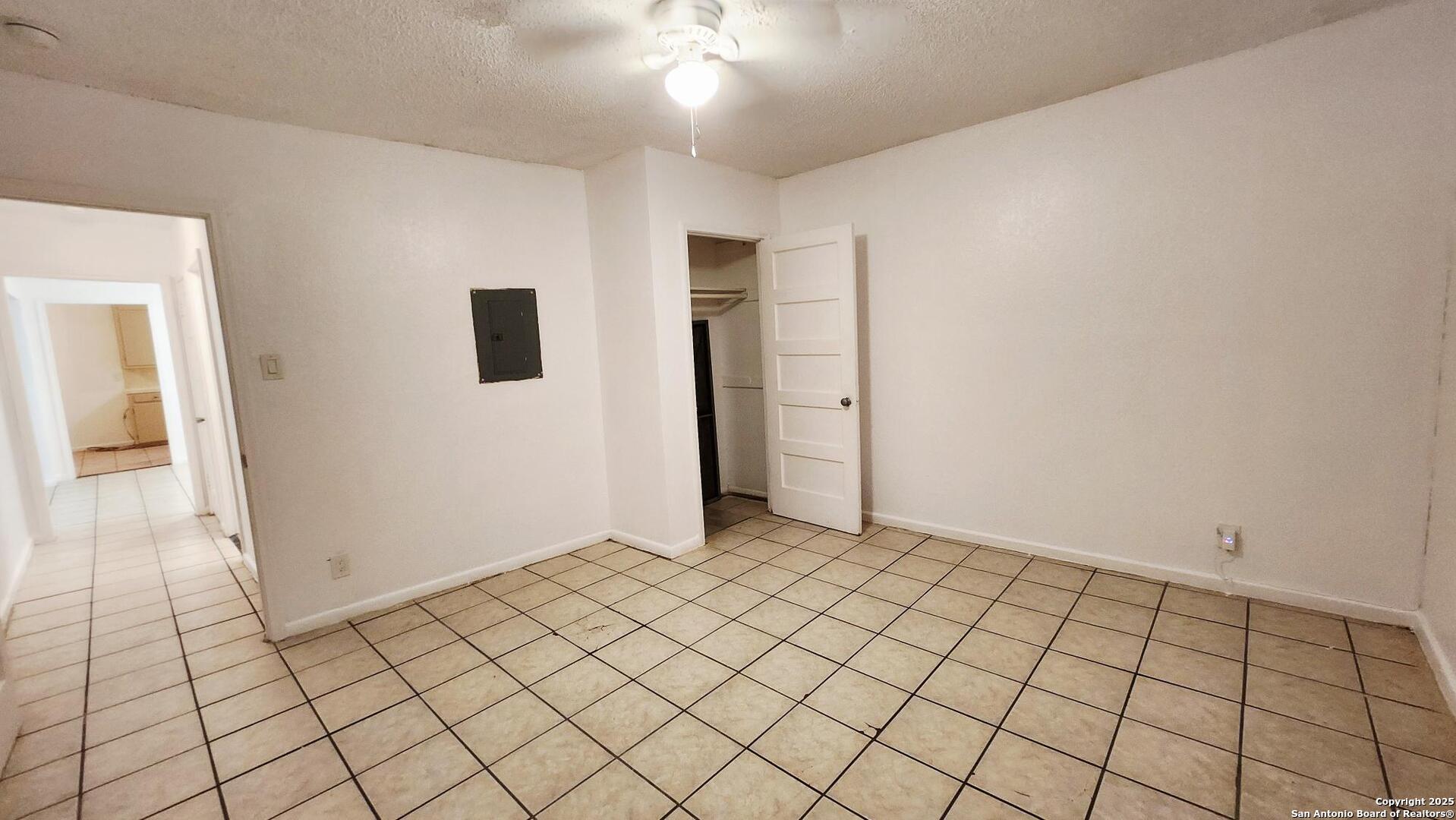 2443 W Huisache Avenue San Antonio TX 78228