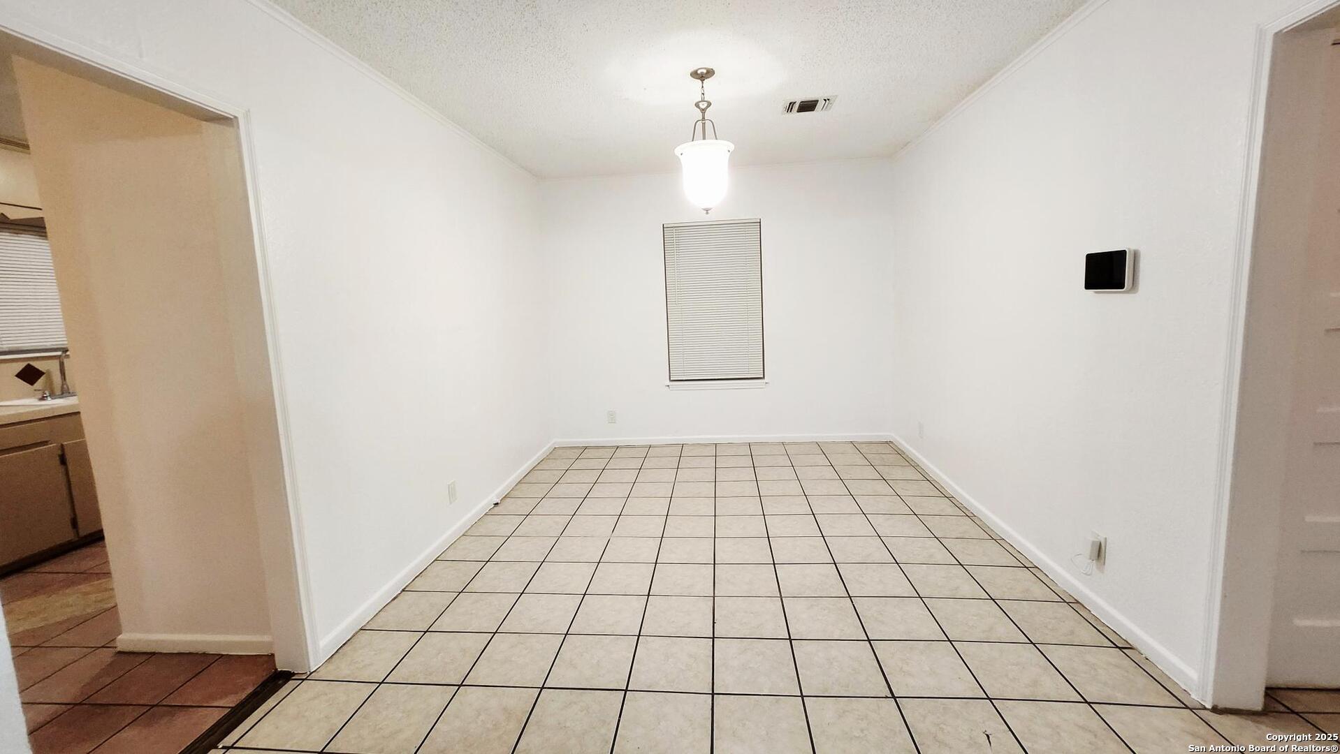 2443 W Huisache Avenue San Antonio TX 78228