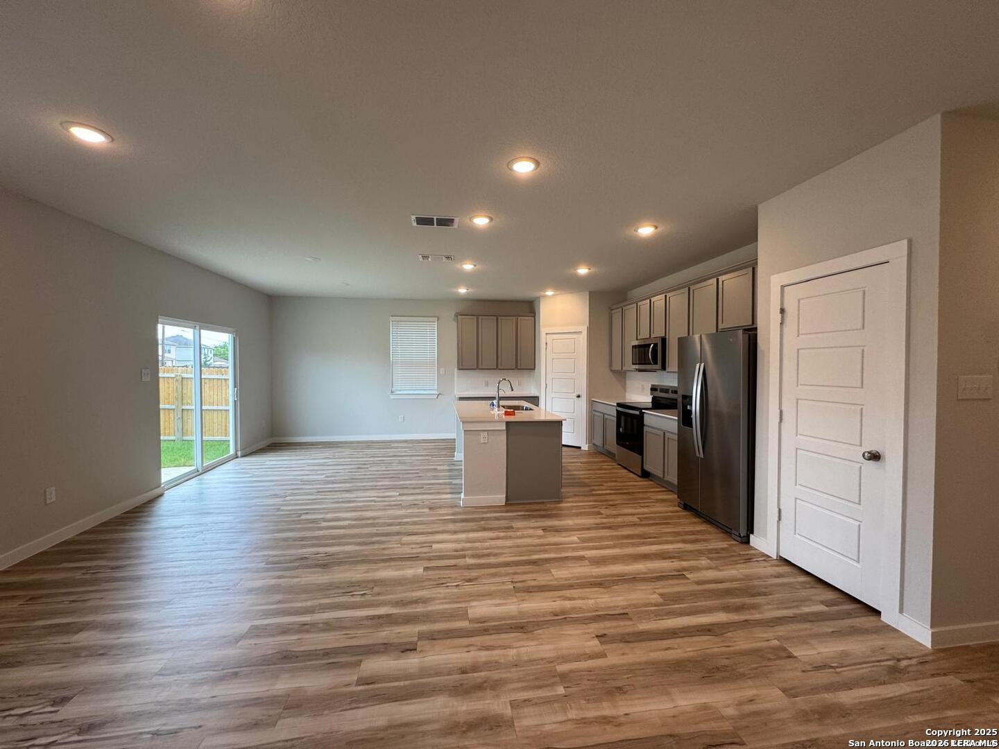 5935 W Hausman Road San Antonio TX 78249