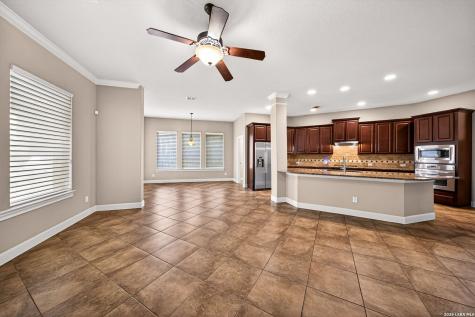 17759 Maui Sands San Antonio TX 78255