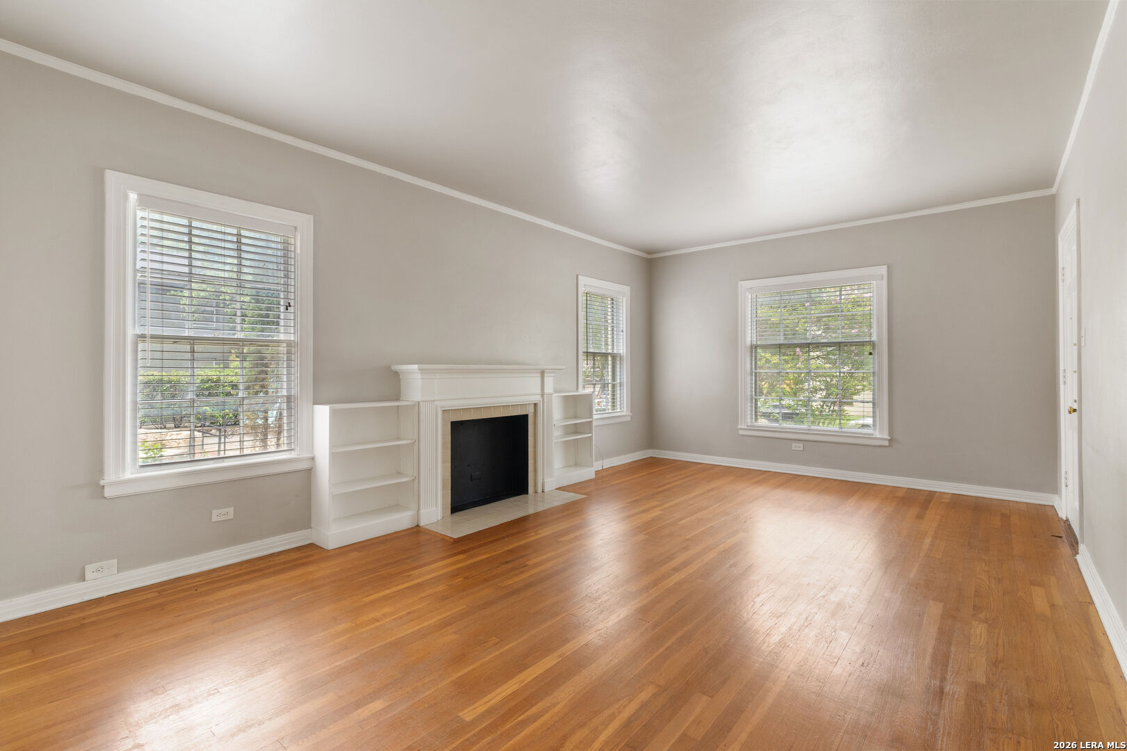 336 East Lullwood Avenue San Antonio TX 78212