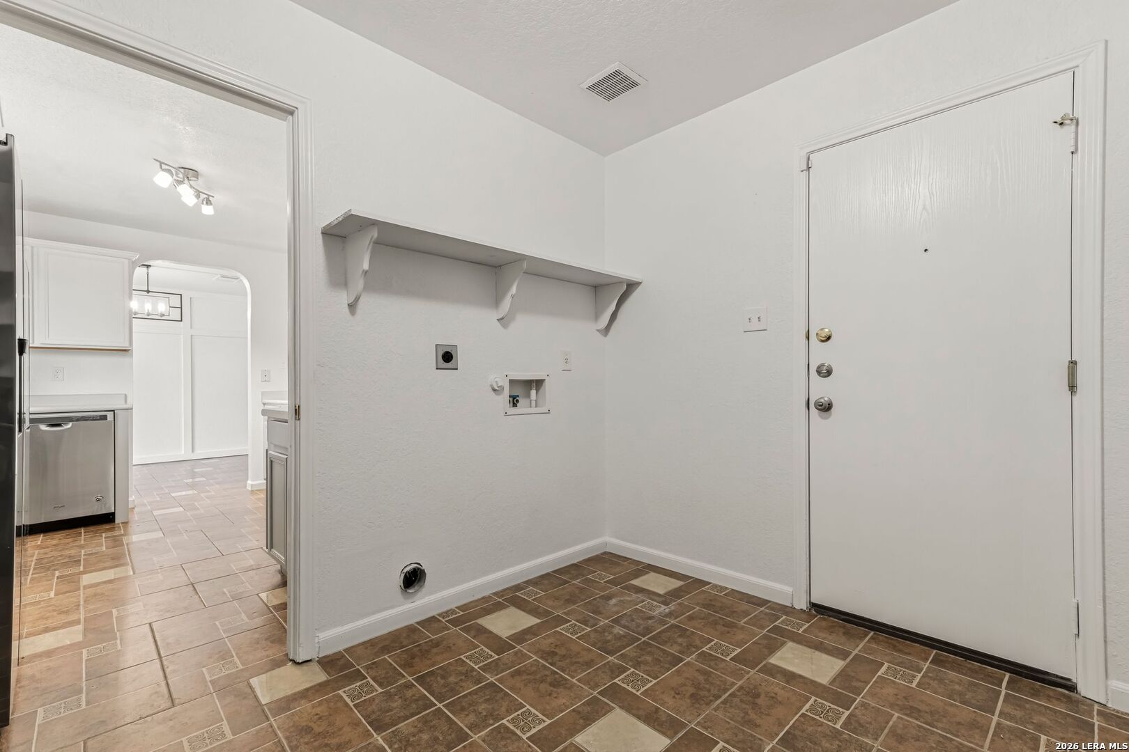 2331 Paddle Creek San Antonio TX 78245