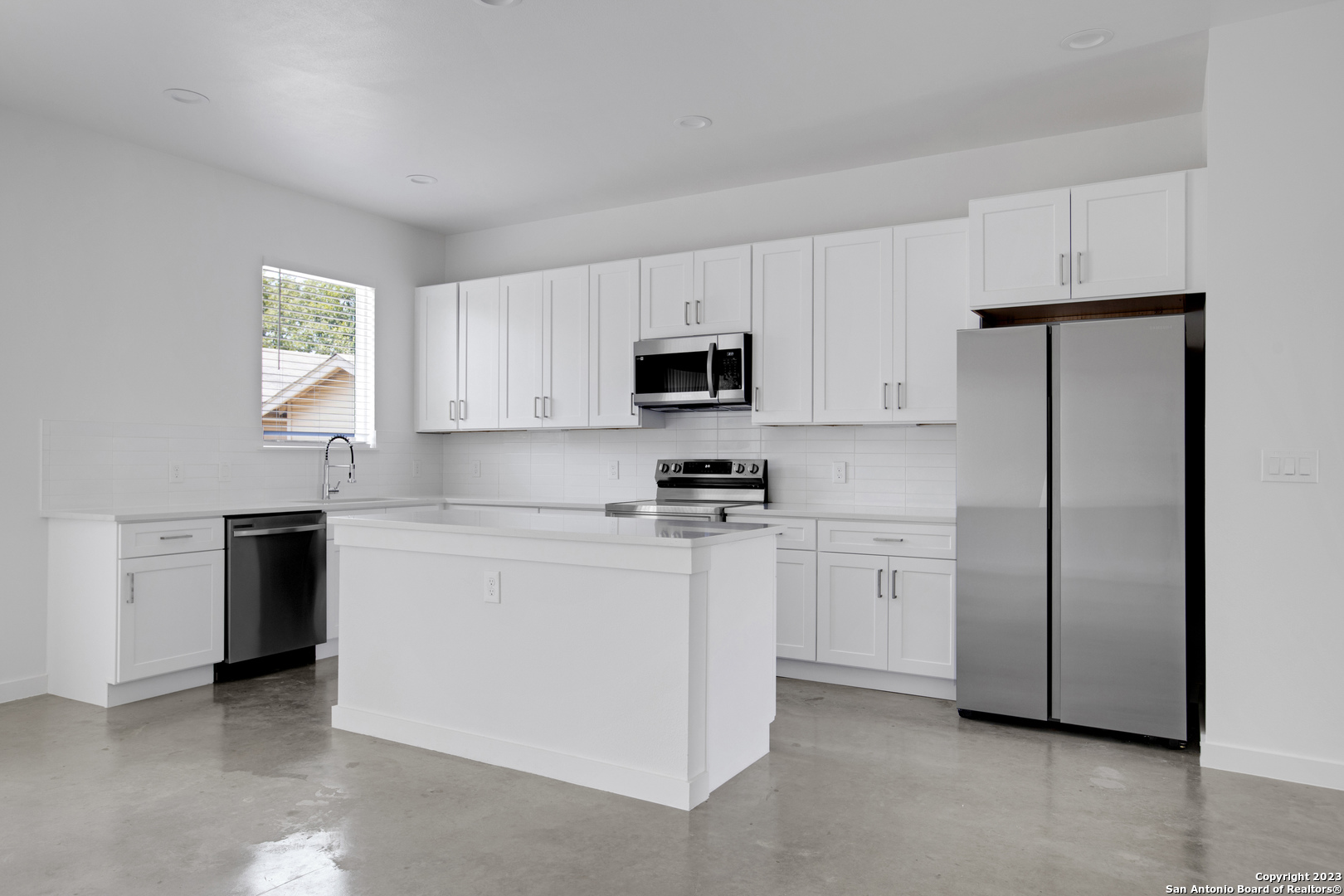 911 Piedmont Avenue San Antonio TX 78210