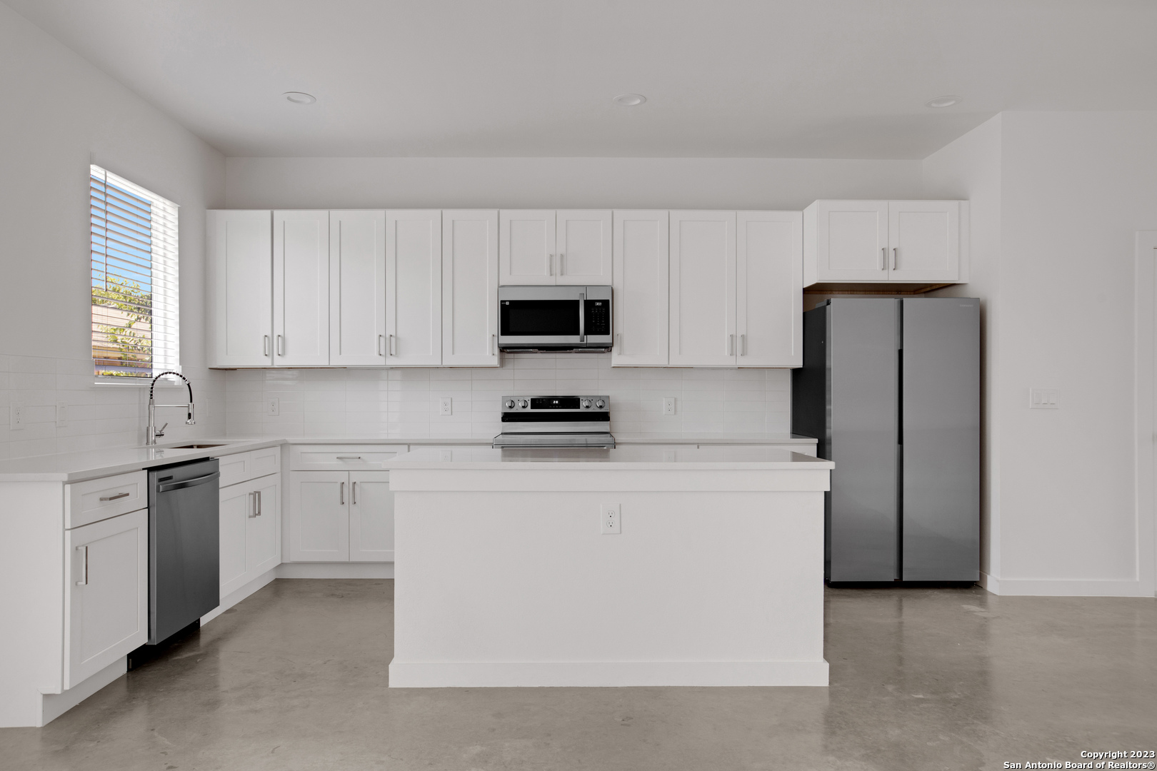 911 Piedmont Avenue San Antonio TX 78210