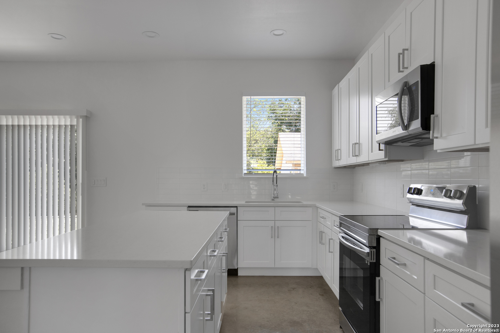 911 Piedmont Avenue San Antonio TX 78210