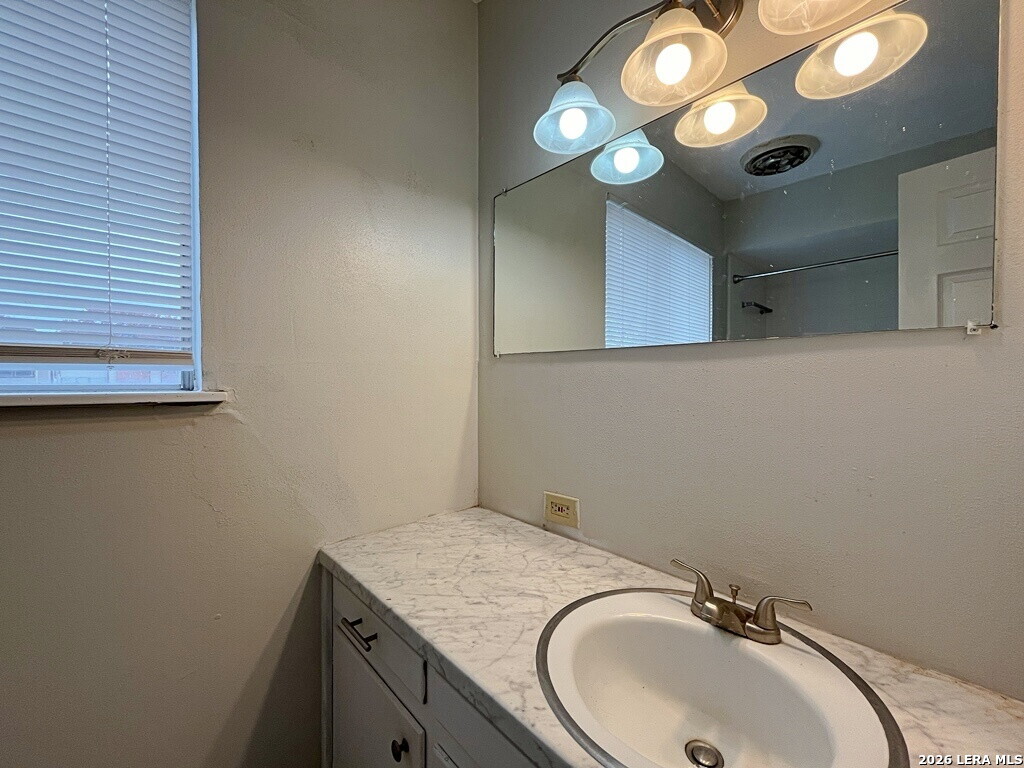 311 E San Antonio Boerne TX 78006