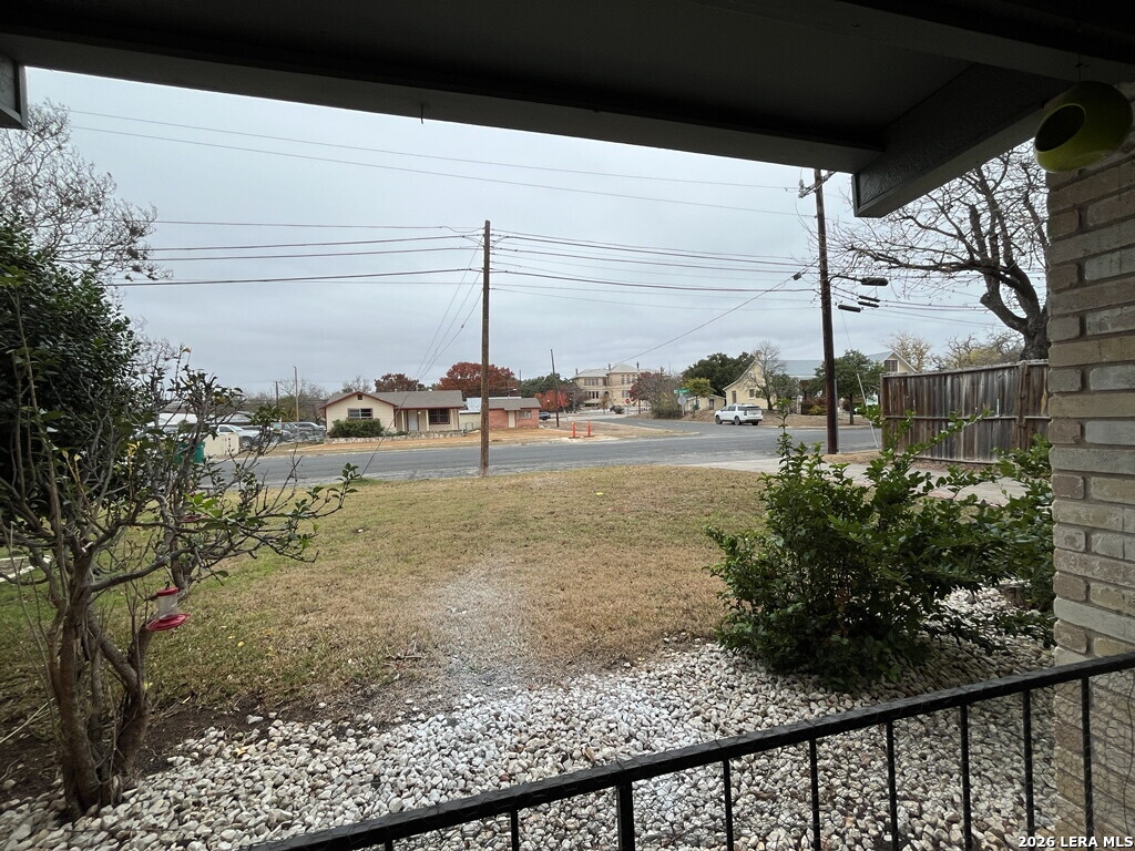 311 E San Antonio Boerne TX 78006