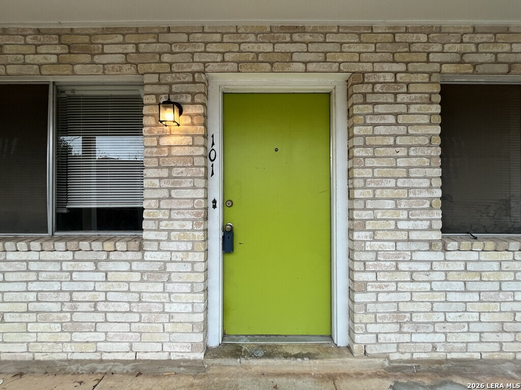 311 E San Antonio Boerne TX 78006