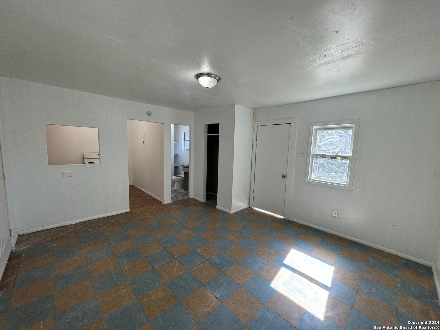 520 W Mitchell Street San Antonio TX 78204