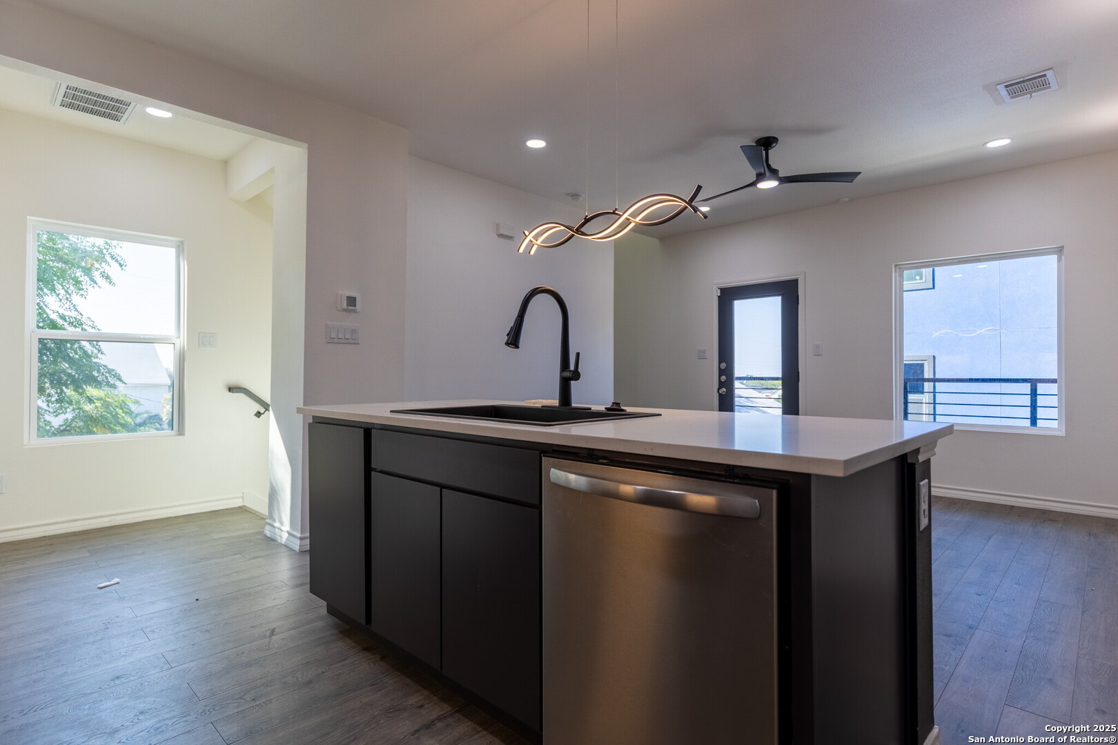 118 Shenandoah San Antonio TX 78210