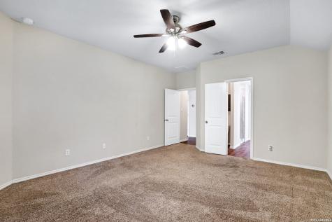 1922 Marbach Woods San Antonio TX 78245