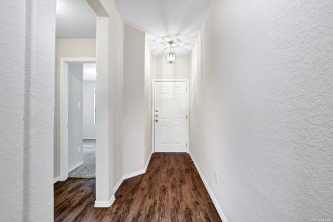 1922 Marbach Woods San Antonio TX 78245