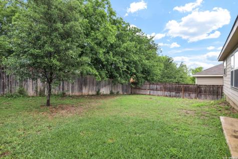 1922 Marbach Woods San Antonio TX 78245