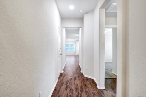 1922 Marbach Woods San Antonio TX 78245