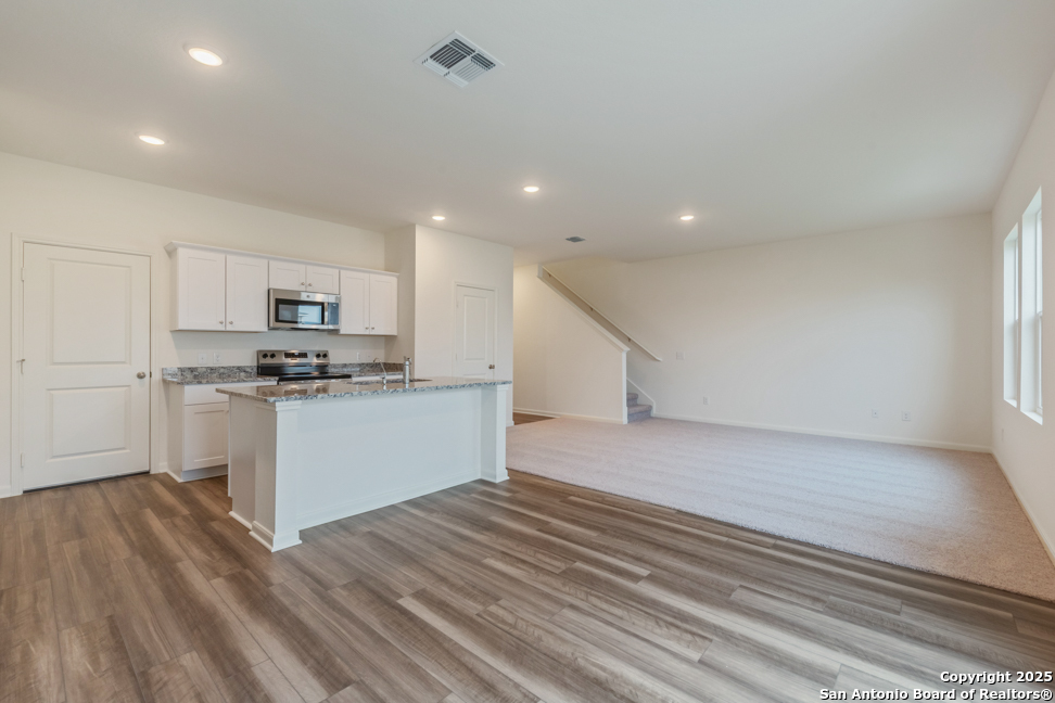 7522 Burrowing Cobra San Antonio TX 78253