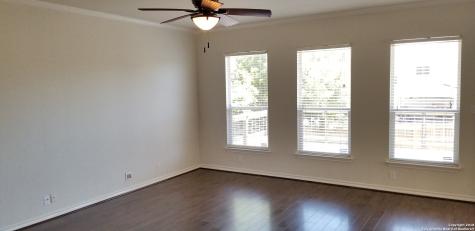806 Thomas Ridge San Antonio TX 78251