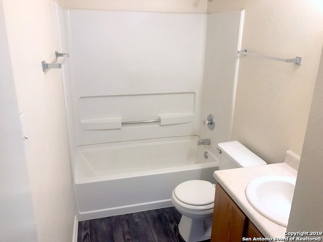 58 Latrobe Post San Antonio TX 78240
