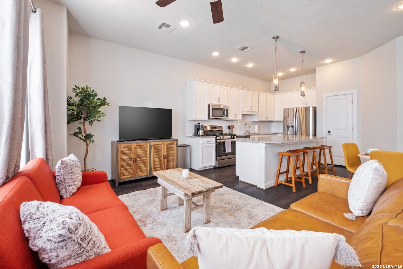 2009 Mccullough Avenue San Antonio TX 78212