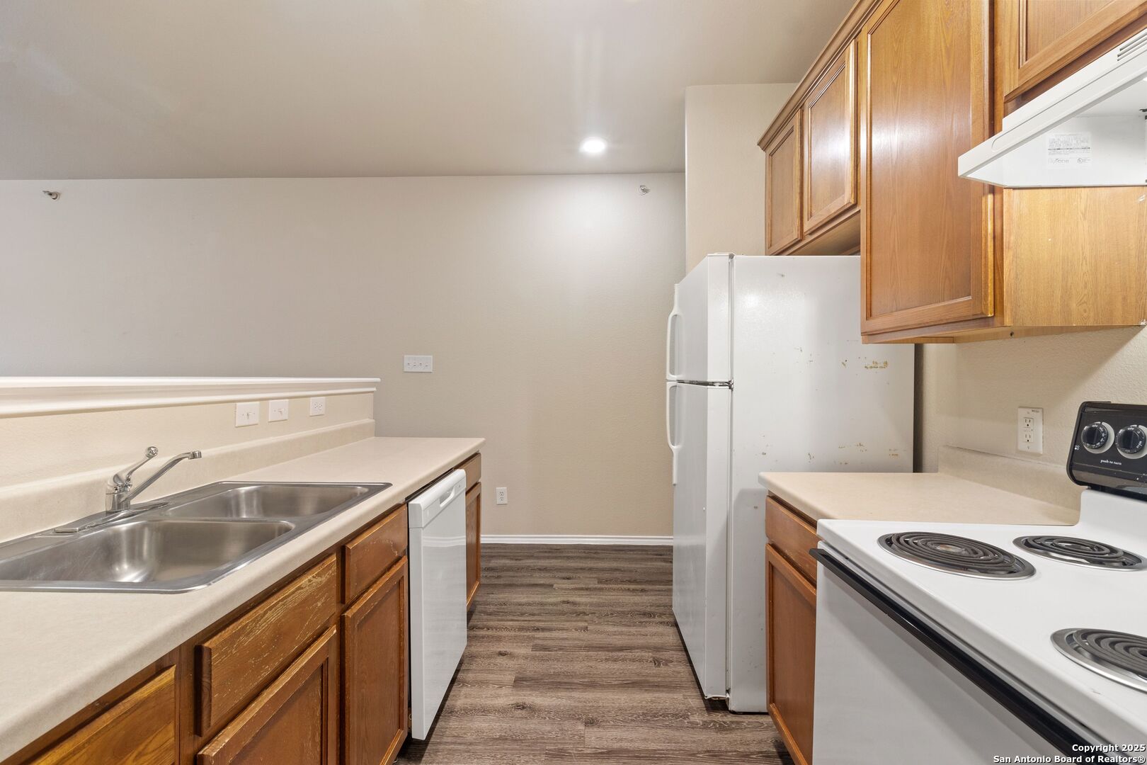 10807 Mathom Landing Universal City TX 78148