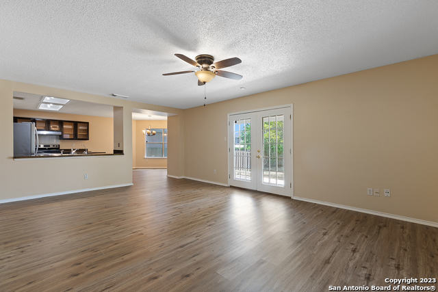 8118 Stagwood Hill San Antonio TX 78254