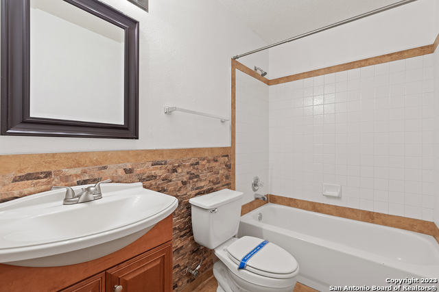 8118 Stagwood Hill San Antonio TX 78254