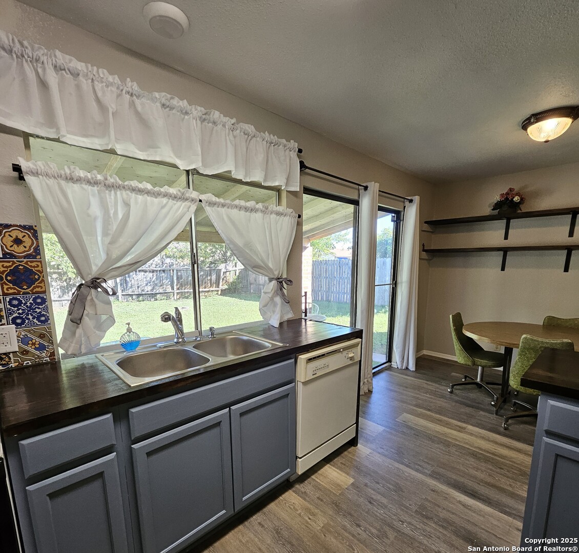 5814 Cliffmont San Antonio TX 78250