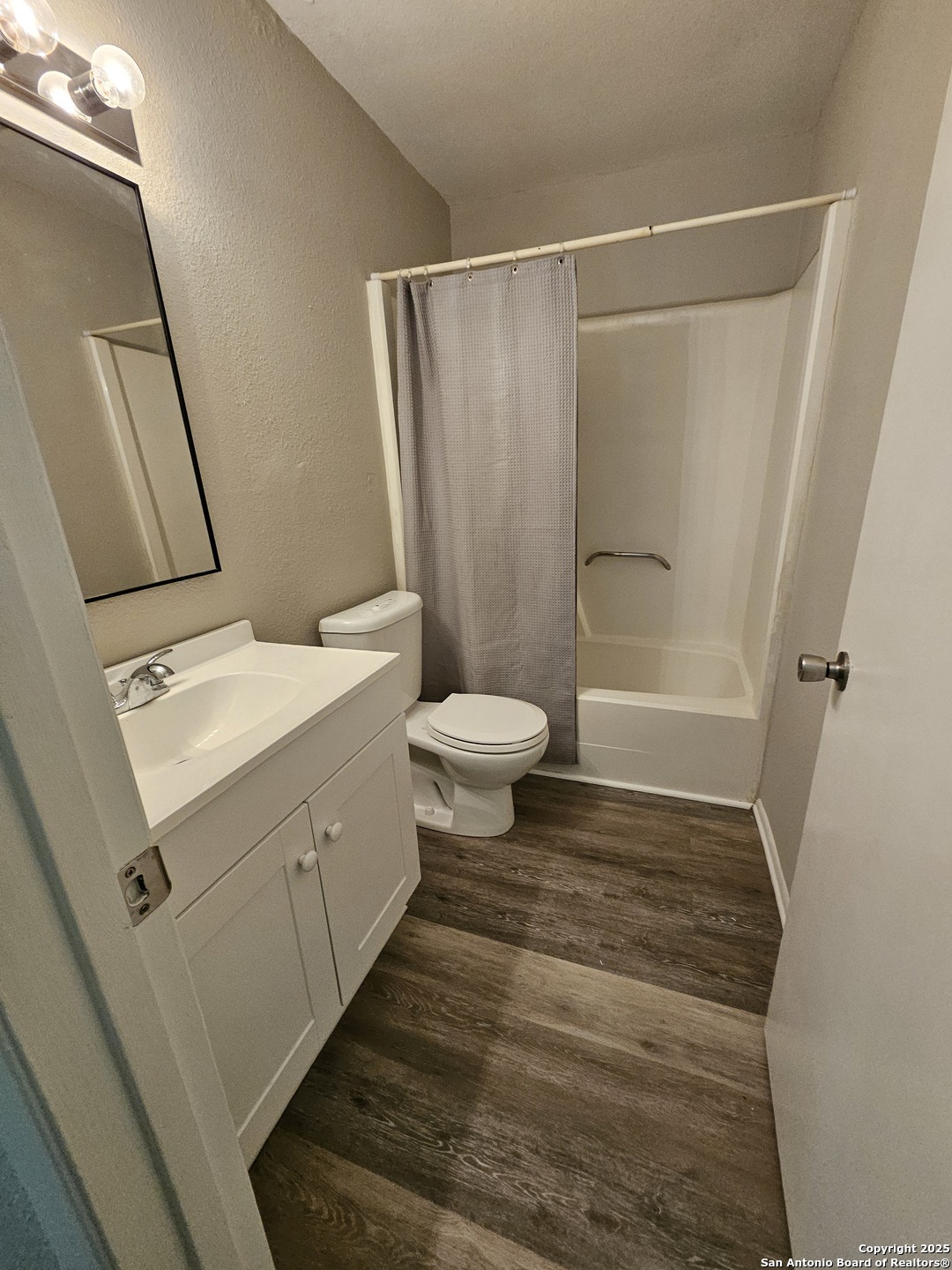 5814 Cliffmont San Antonio TX 78250