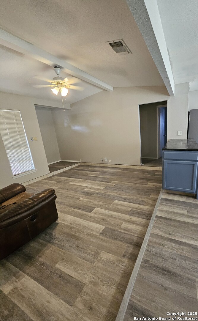 5814 Cliffmont San Antonio TX 78250