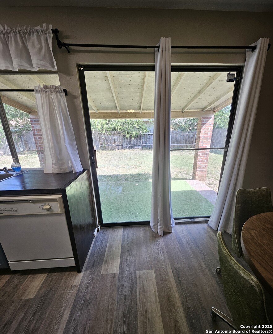 5814 Cliffmont San Antonio TX 78250