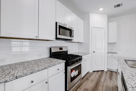 9947 Pears Mill San Antonio TX 78254