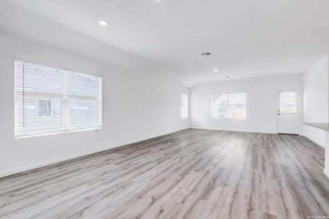 9947 Pears Mill San Antonio TX 78254
