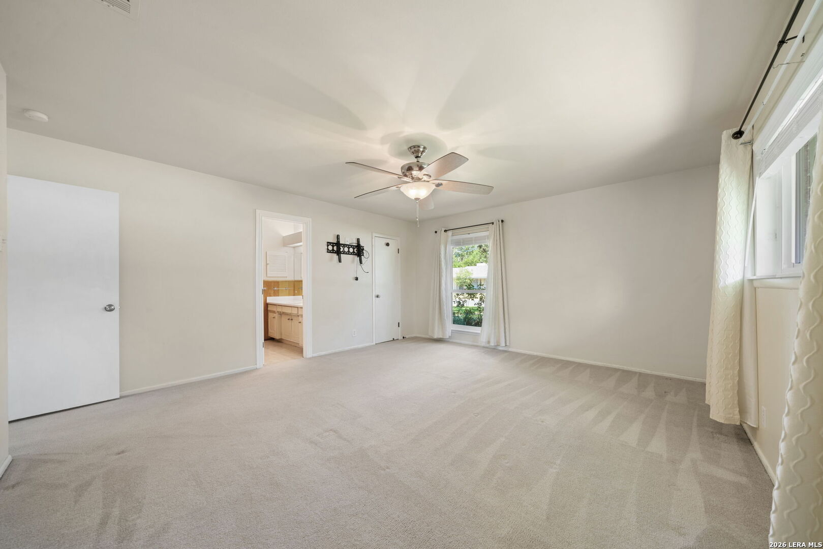 638 Rocklyn Drive Windcrest TX 78239