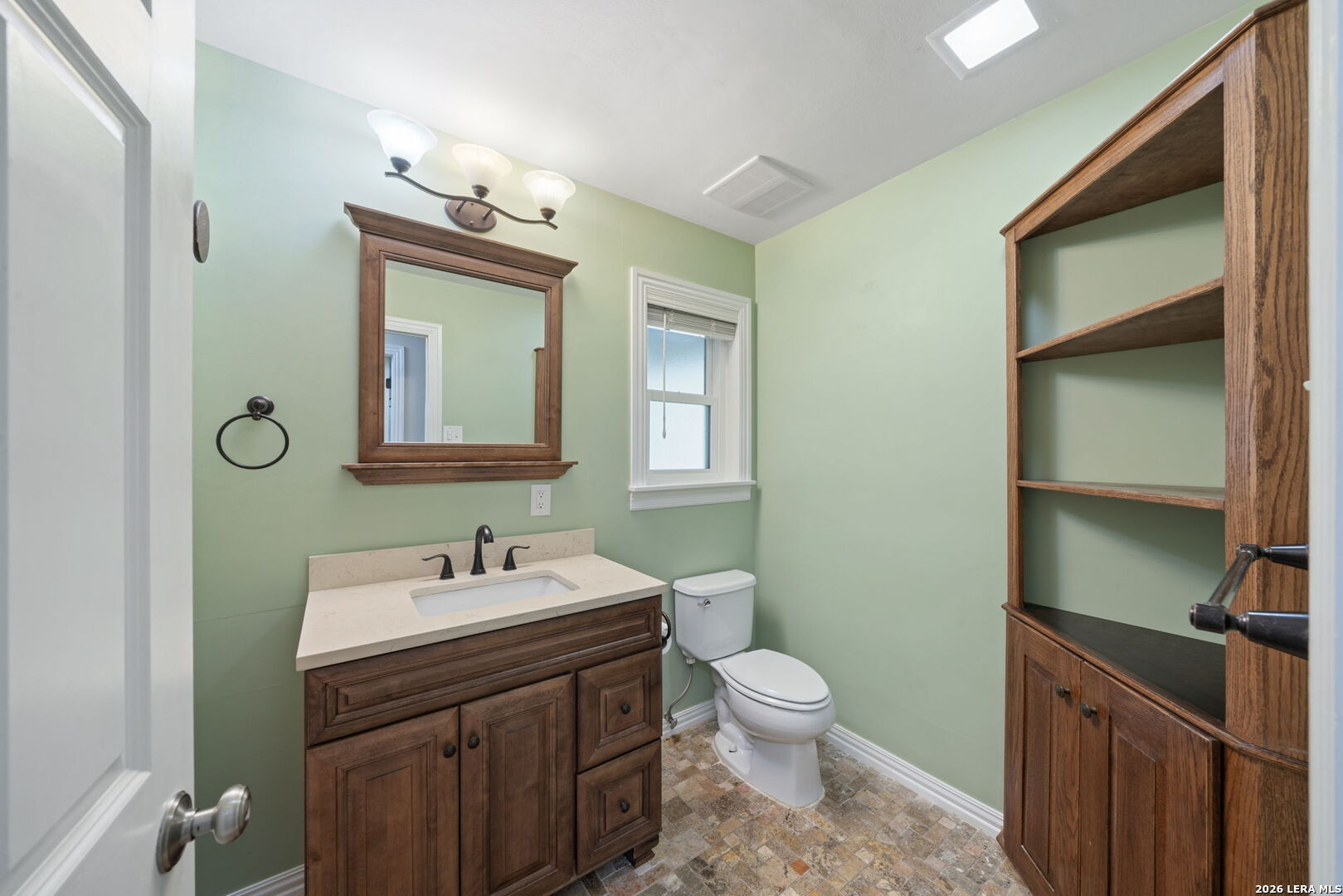638 Rocklyn Drive Windcrest TX 78239