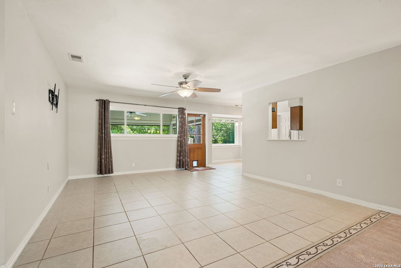 638 Rocklyn Drive Windcrest TX 78239
